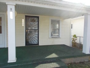 Building Photo - 1445 Harris St