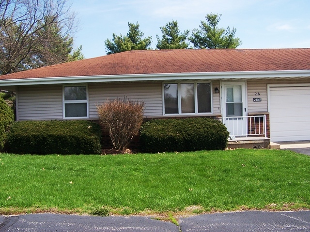 Primary Photo - 24167 Oak Ct