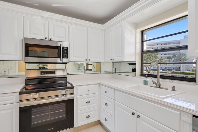 Foto del edificio - 200 Intracoastal Pl