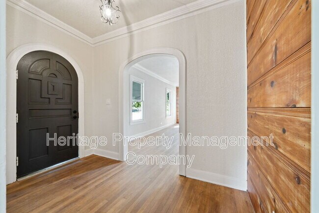 Foto del edificio - 603 E Evergreen St