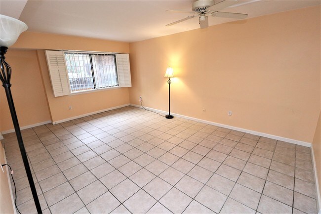 Foto del edificio - 514 S 12th St