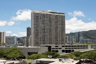 Building Photo - 1655 Makaloa St