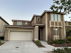 Building Photo - 3124 E Denali Dr