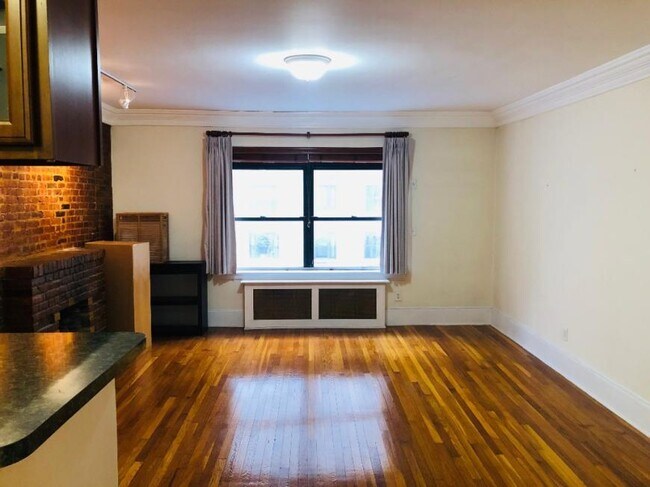 Foto del edificio - 0 bedroom in New York NY 10024