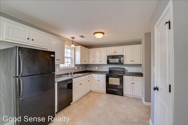 Foto del edificio - 2 br, 2.5 bath House - 716 Whispering Will...