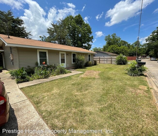 Building Photo - 3 br, 2 bath House - 707 N Rawls AL