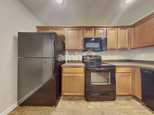 Building Photo - 313 Brickhope Ln