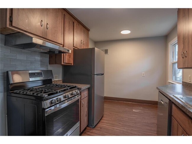 Building Photo - 3708 Xenia Ave N