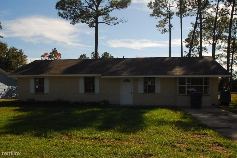 3 br, 1 bath House 4604 Old Fort Bayou Rd House for Rent in Ocean