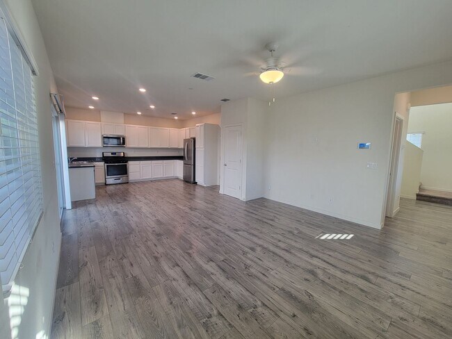 Foto del edificio - Available now! Stunning New North Natomas Home!