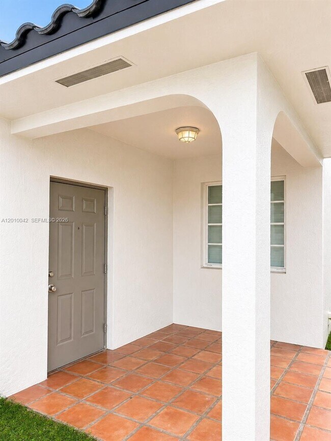 Foto del edificio - 7532 NW 176th St