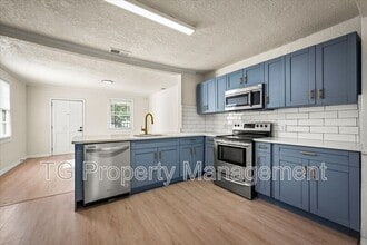 Building Photo - 981 McTyre Ct