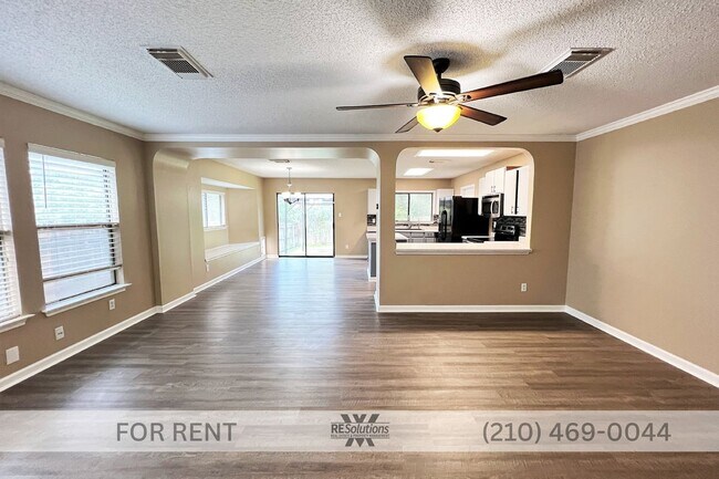 Building Photo - 4535 Oakfield Way
