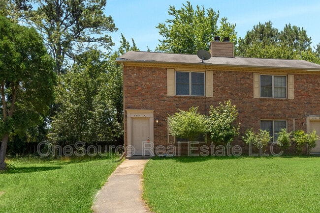 Building Photo - 5301 Stonebush Terrace