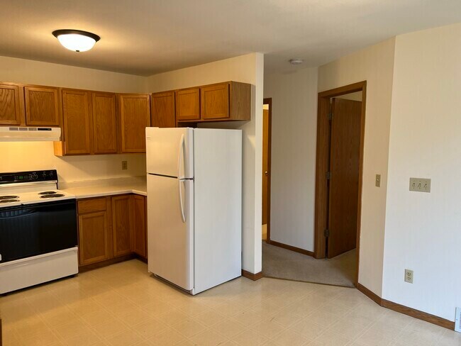 Building Photo - 1095 Heritage Ct