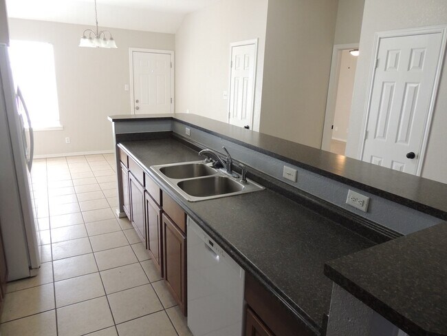 Building Photo - 607 Shepherd Spur