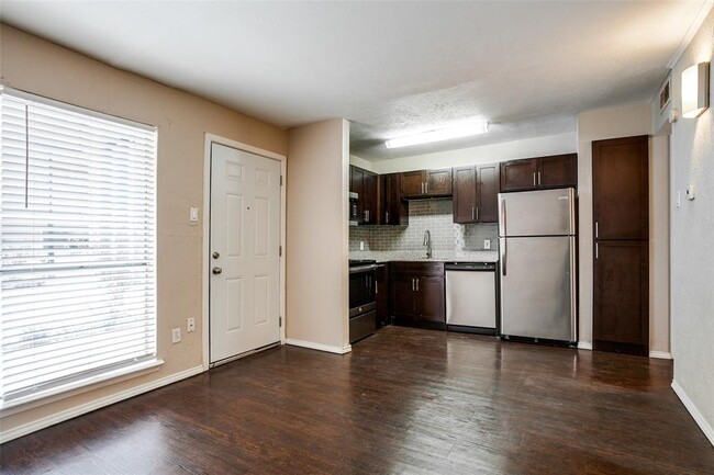 Foto del edificio - 2801 Knight St