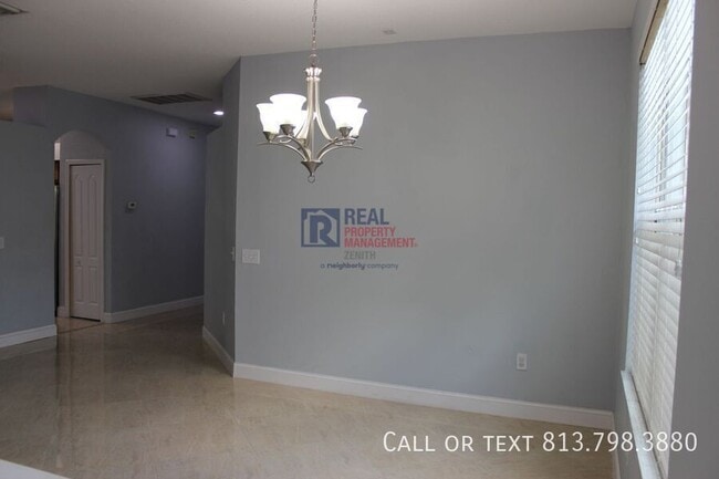 Building Photo - 452 Westchester Hills Ln