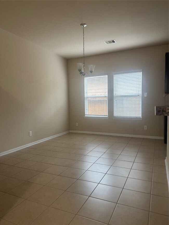 Foto del edificio - 3231 Barton Sky Dr