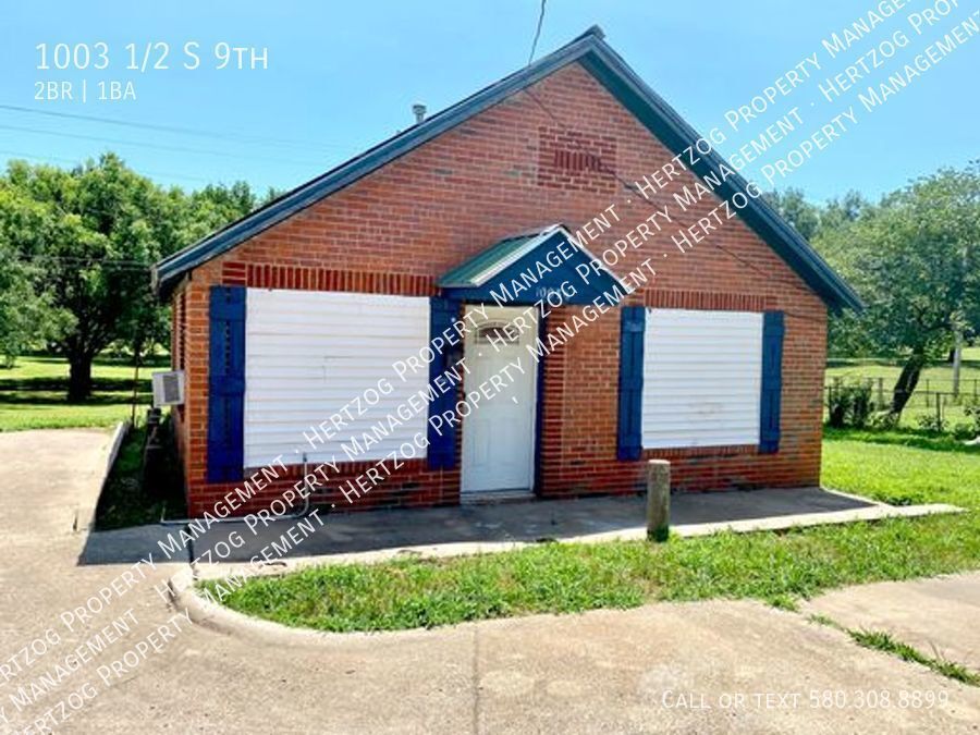 1003 S 9th St, Ponca City, OK 74601 House Rental in Ponca City, OK