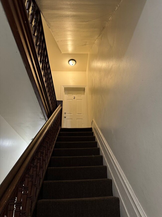 Foto del edificio - 929 W Gordon St