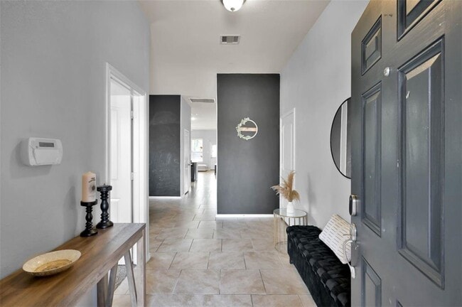 Foto del edificio - 14030 Wolftrap Ln