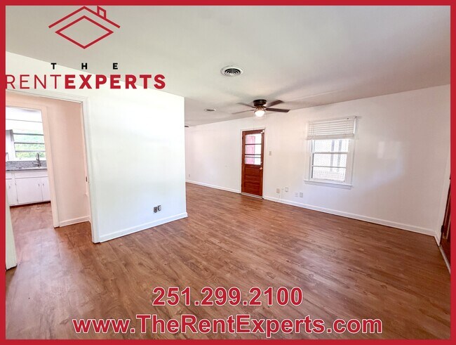 Building Photo - 704 Raines Dr