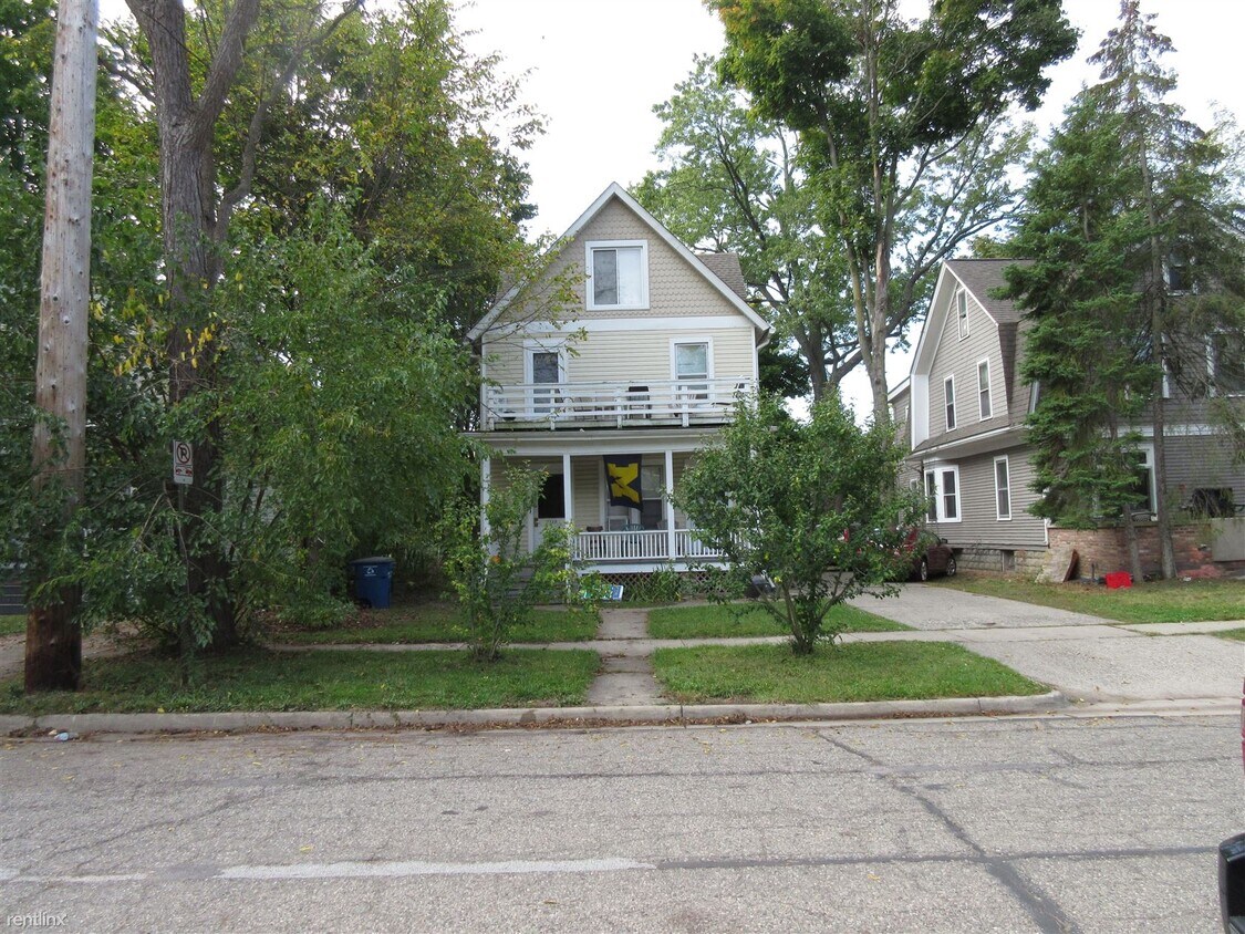 Primary Photo - 4 br, 2 bath House - 1108 Michigan Ave Spa...