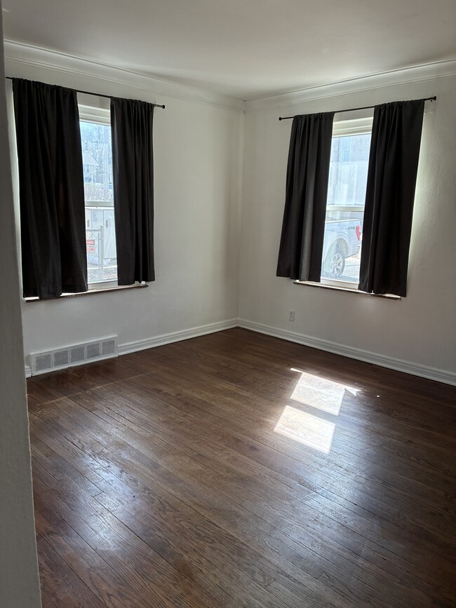 Building Photo - 7519 Wise Ave