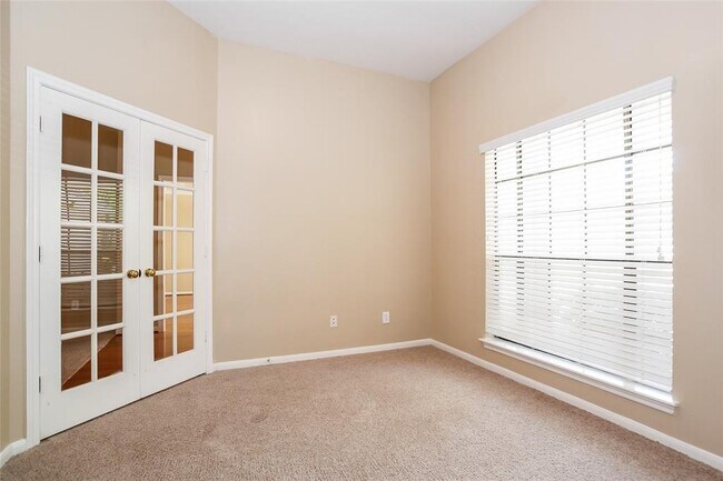 Building Photo - 3602 Echo Mountain Dr