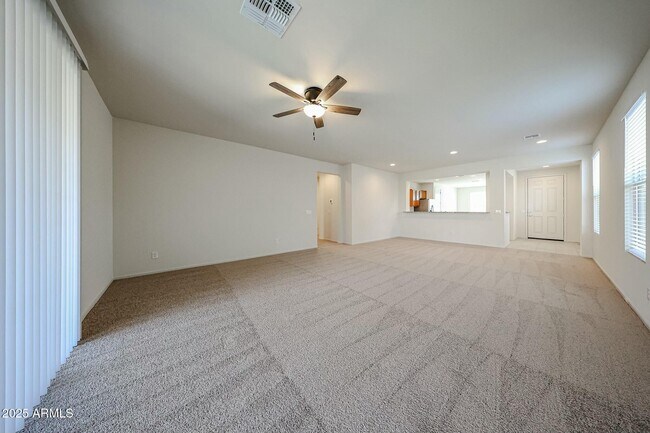 Building Photo - 7134 W Bent Tree Dr