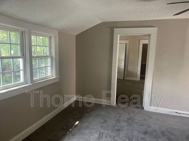 Foto del edificio - 605 Hammond St