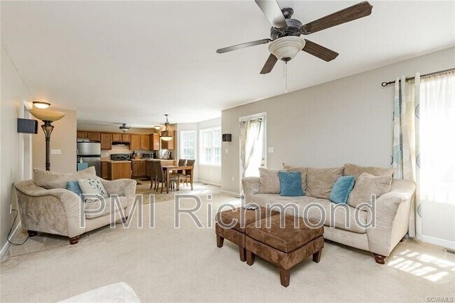 Foto del edificio - 5772 S. Jessup Road