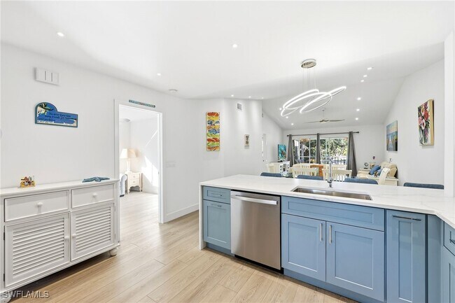 Foto del edificio - 7707 Jewel Ln