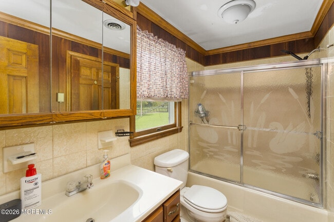 Building Photo - 16 Archertown Rd