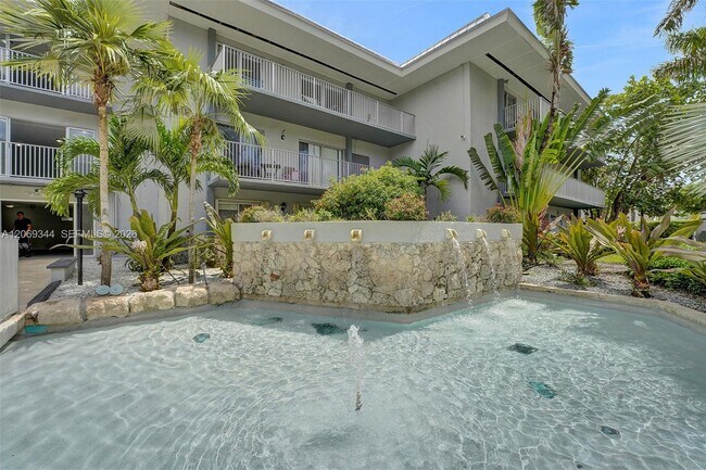 Foto del edificio - 7401 SW 82nd St