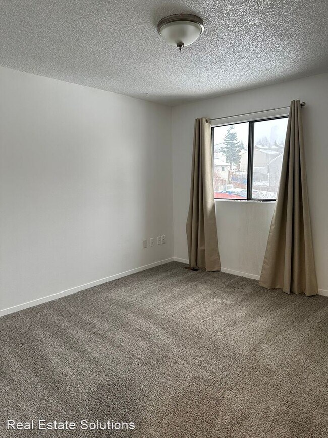 Building Photo - 2 br, 1 bath House - 220 Skyhaven Circle