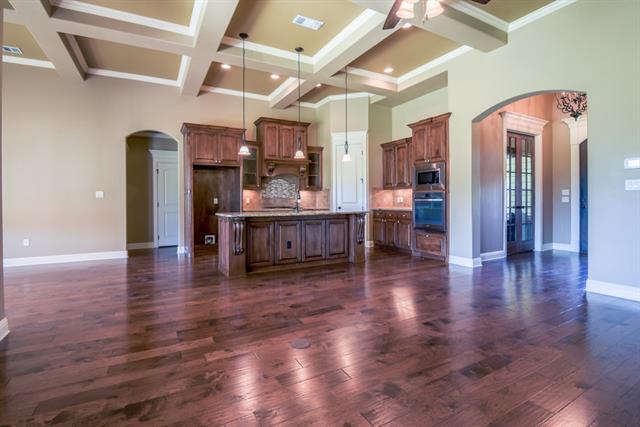 Foto del edificio - 421 River Bank Ln