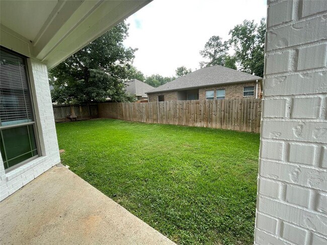 Foto del edificio - 3802 Springcrest Ln