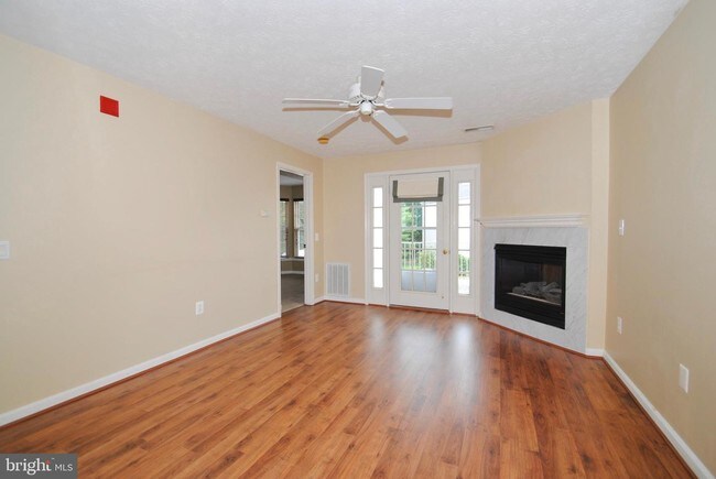 Foto del edificio - 2056 Quaker Way