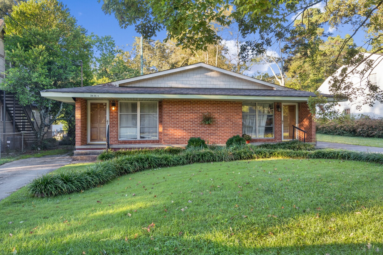3438 Alta Vista Dr, Chattanooga, TN 37411 House Rental in Chattanooga