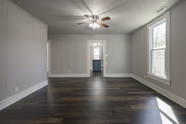 Foto del edificio - PRELEASING