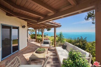 Building Photo - 4211 Avenida De La Encinal