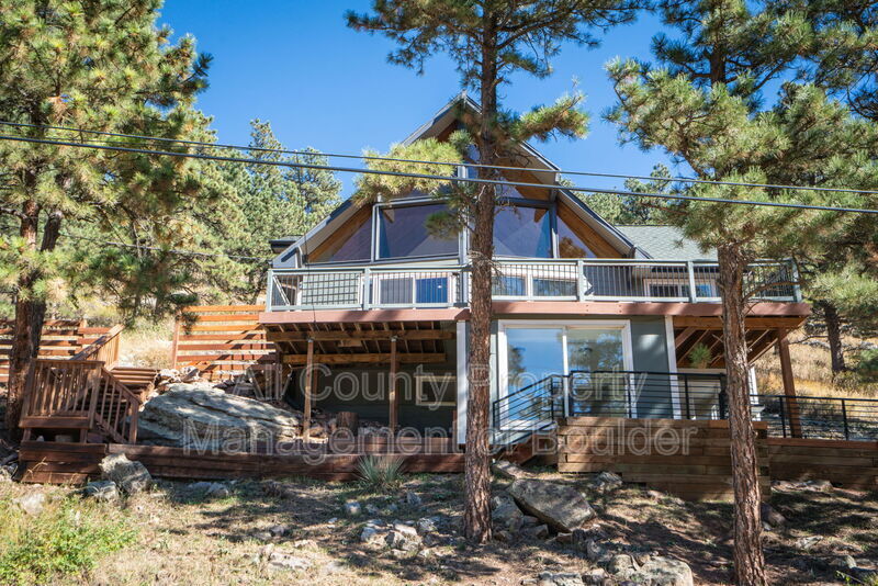 Primary Photo - 93 Pine Needle Rd