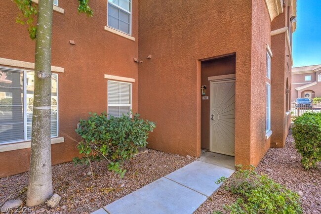 Foto del edificio - 3920 Legend Hills St