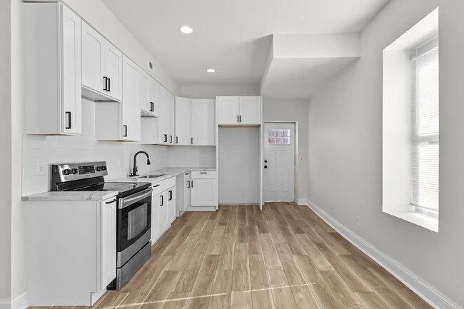 Foto del edificio - 3258 Ohio Ave