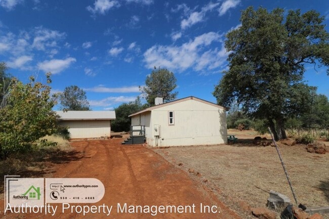 Foto del edificio - 3 br, 2 bath House - 7700 Fisher Lane