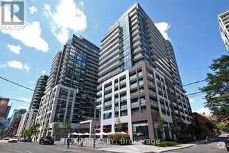 Building Photo - 460-460 Adelaide St E