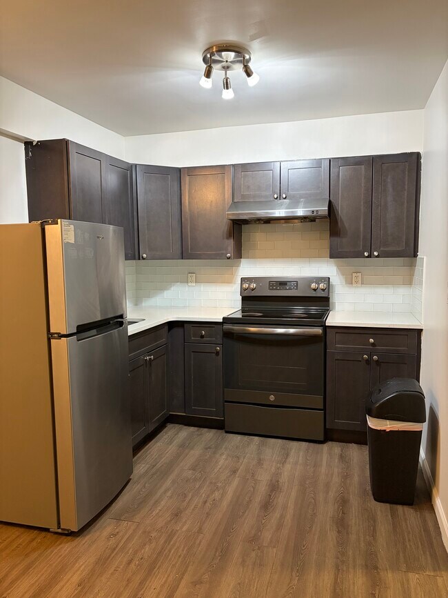 Foto del edificio - 4530 48th St