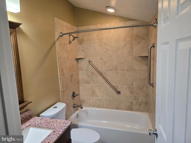 Foto del edificio - 33 S Ann St